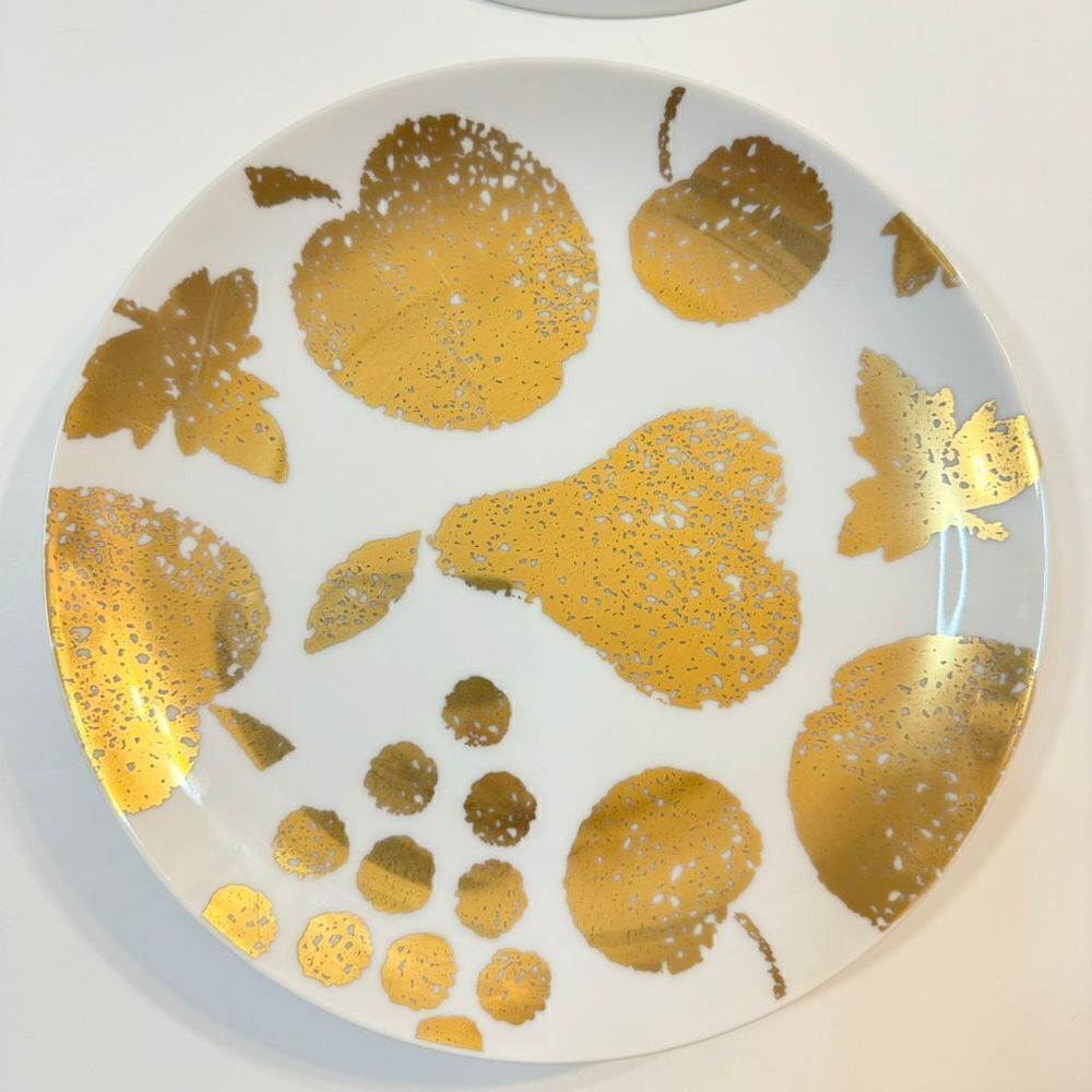 Crate & Barrel Gold Fruit & Leaves Porcelain Salad Plate 8" White Japan Set of 4